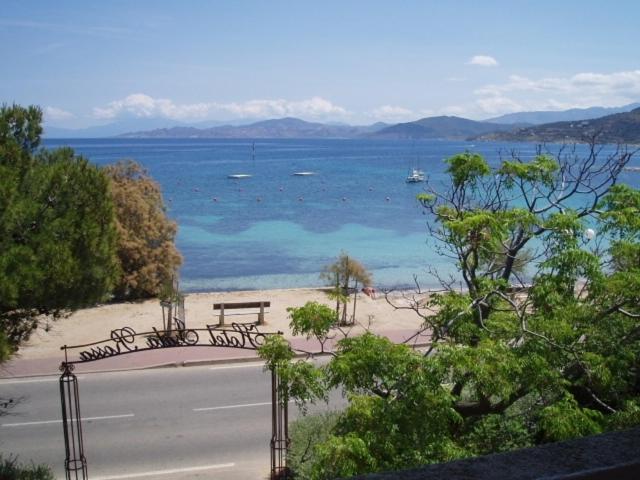 L'Isula Rossa Hotel LʼÎle-Rousse Kültér fotó