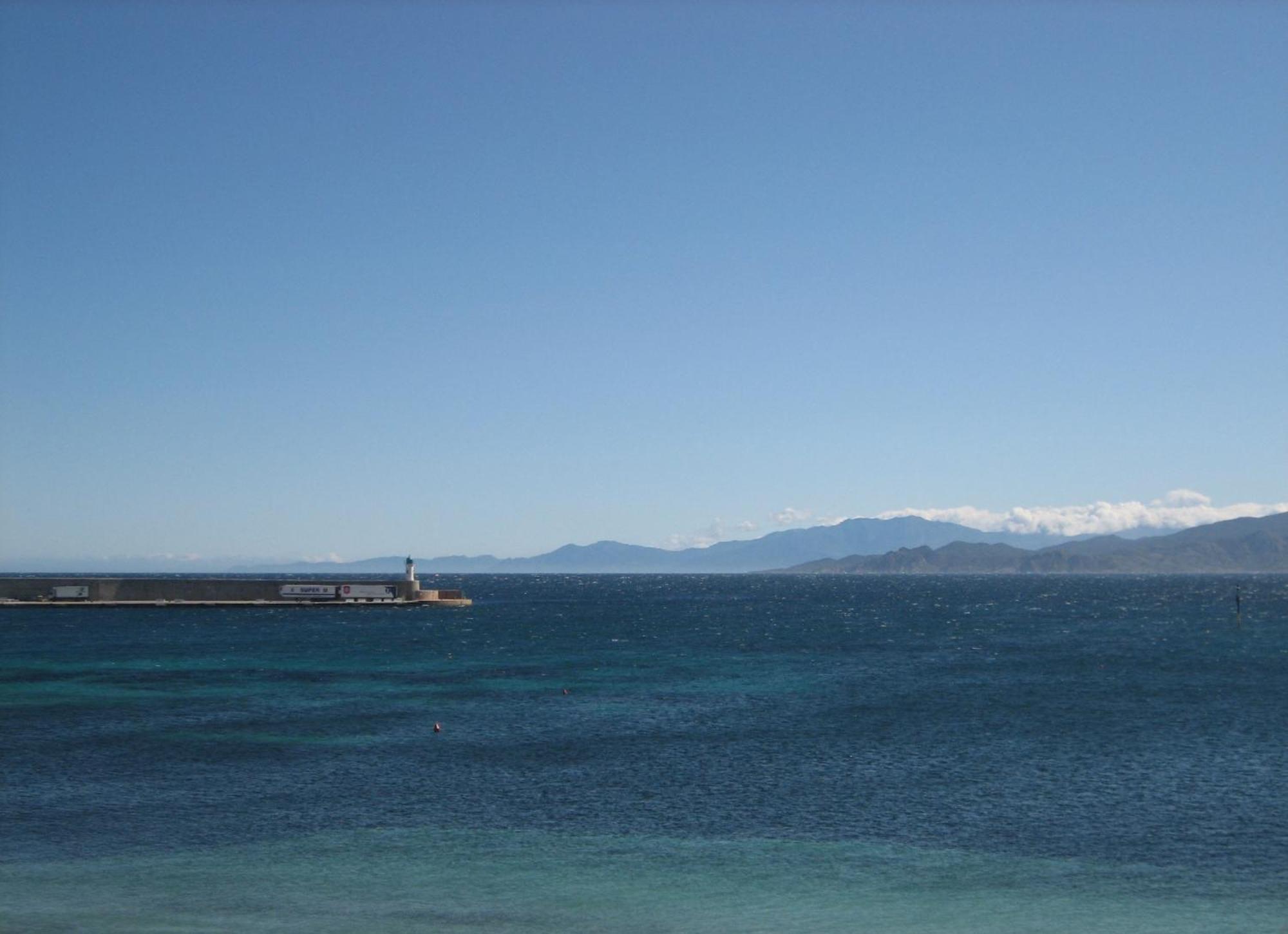 L'Isula Rossa Hotel LʼÎle-Rousse Kültér fotó